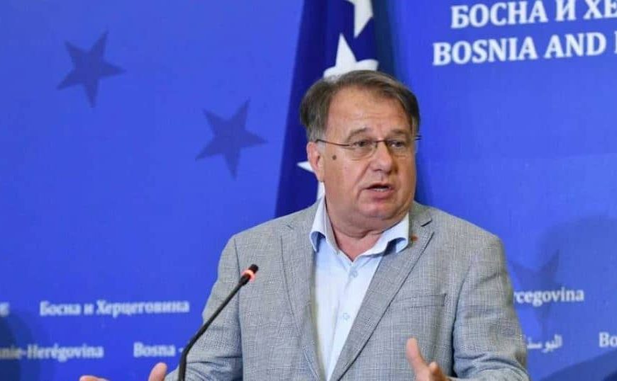 Premijer Federacije BiH Nermin Nikšić “sve karte bacio na stol”: “Jedina stvar oko koje nema kompromisa je da svi moramo činiti kompromise kako bismo išli naprijed”