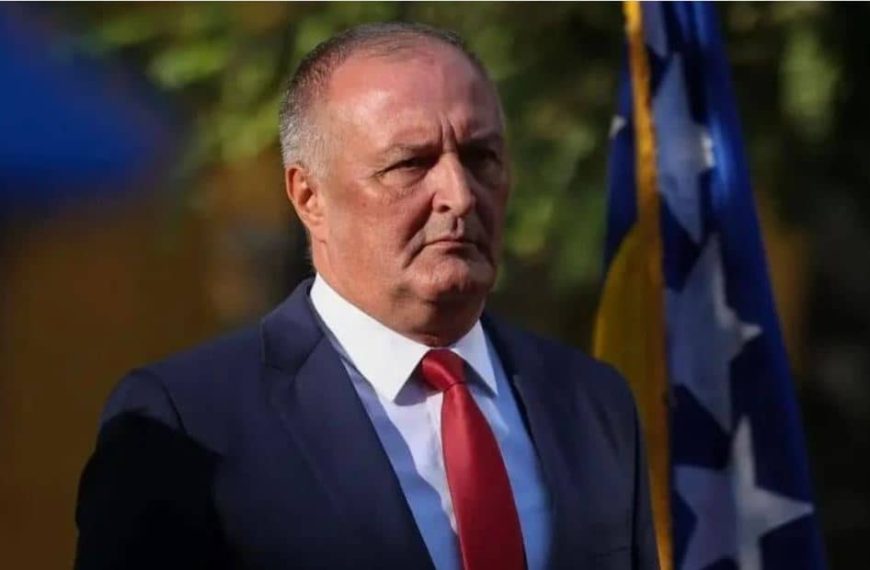 Ministar odbrane BiH Zukan Helez: “Pozdravljam odluku ministra unutrašnjih poslova Srbije Ivice Dačića”