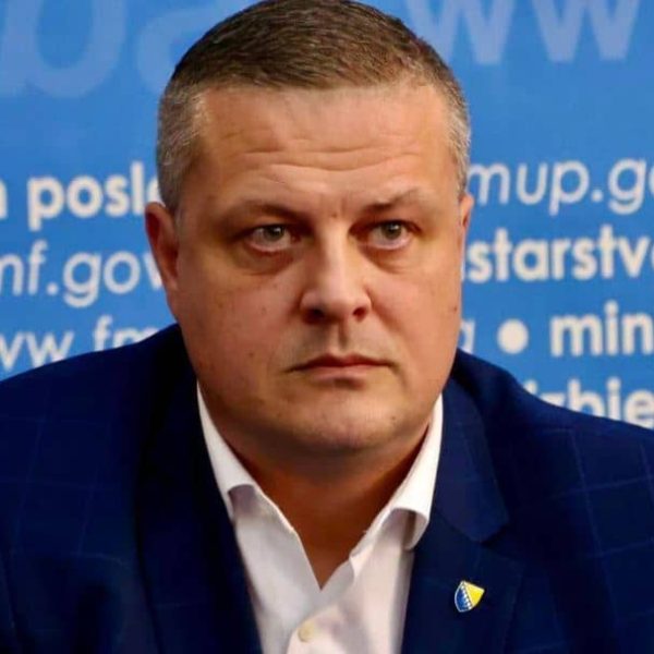 Misteriozna objava Vojina Mijatovića: “Uveliko se okupljamo i spremamo u oba entiteta, velika grupa…