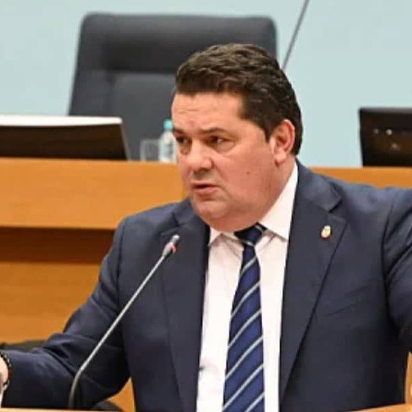 Stevandić: “Da Dodik nije potpisao ja bi ga morao da…