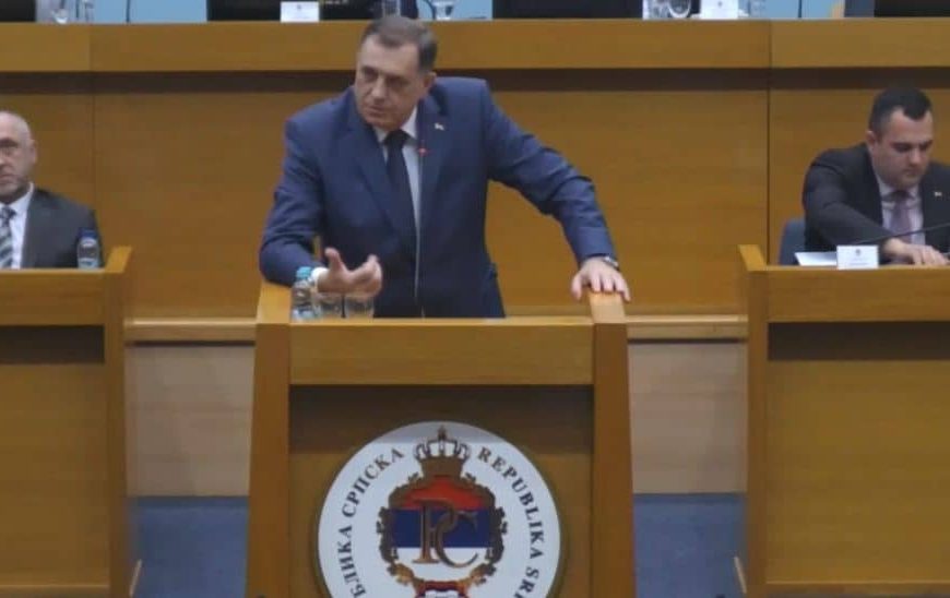 Dodik dao užasne izjave o Bošnjacima pa zastupnicima NSRS “naredio” da ostanu do sutra